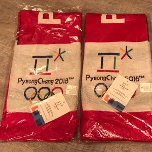 PyeongChang 2018 Red and White Scarf